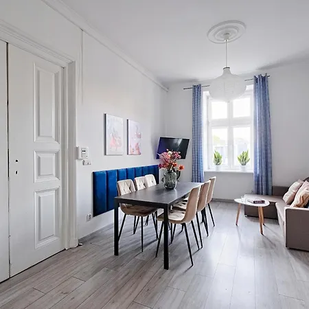 Urban Nest Apartments Gertrudy 7-2