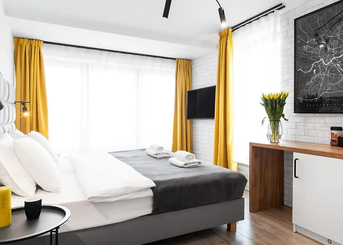 HOUSEHOST Apartament: ul. Miodowa 42/42b